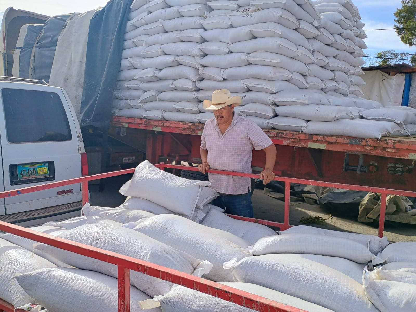 FRONTERA GESTIONA APOYO FORRAJERO PARA PRODUCTORES PECUARIOS