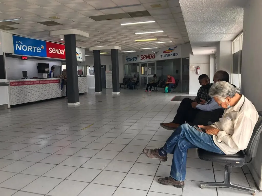 SUSPENDEN CORRIDAS EN CENTRAL DE AUTOBUSES