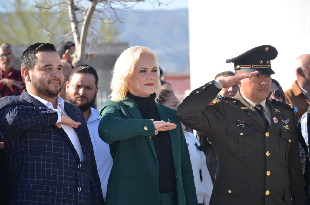 CONMEMORA MÚZQUIZ EL DÍA DE LA BANDERA CON CEREMONIA CÍVICA Y PARTICIPACIÓN DE INSTITUCIONES EDUCATIVAS