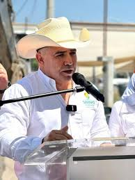 GOBIERNO DE SABINAS RESPALDA JORNADA DE LIMPIEZA EN LA COLONIA LAS PALMAS