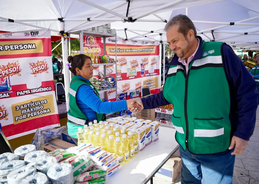 BENEFICIA A CERCA DE 10 MIL EN RAMOS, EL MERCADITO DE A PESO