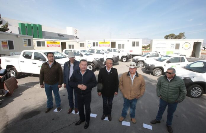 REFUERZA GOBIERNO DE COAHUILA LA SANIDAD ANIMAL CON ENTREGA DE CAMIONETAS Y CASETAS DE INSPECCIÓN