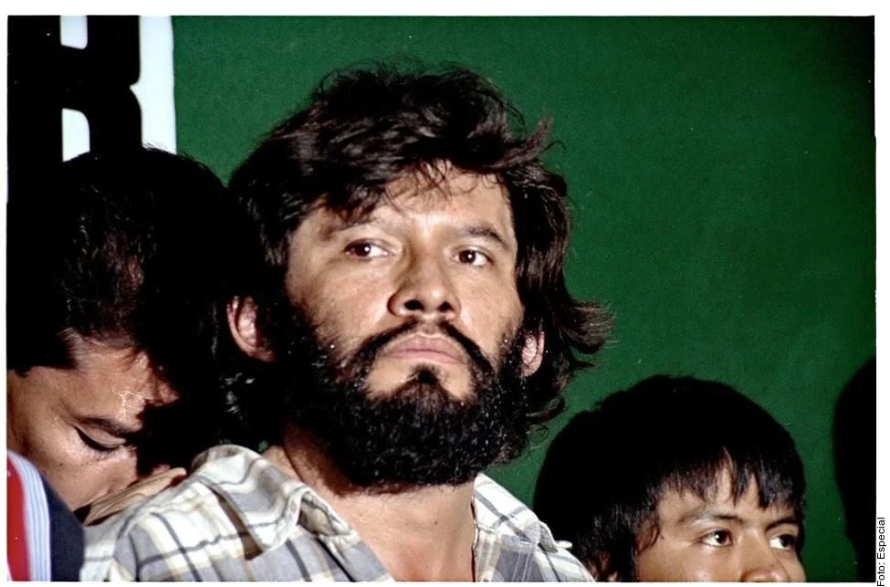 ‘EL MOCHAOREJAS’ E HIJO DE PABLO ESCOBAR ALISTAN DEMANDAS POR USO DE IMAGEN