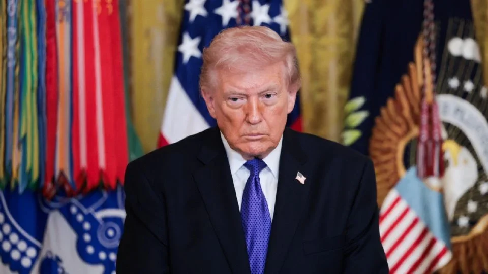 “ESTÁ BIEN, LO QUE SEA NECESARIO”: TRUMP ADVIERTE QUE SU OFENSIVA CONTRA IRÁN PODRÍA DURAR MÁS DE CINCO SEMANAS