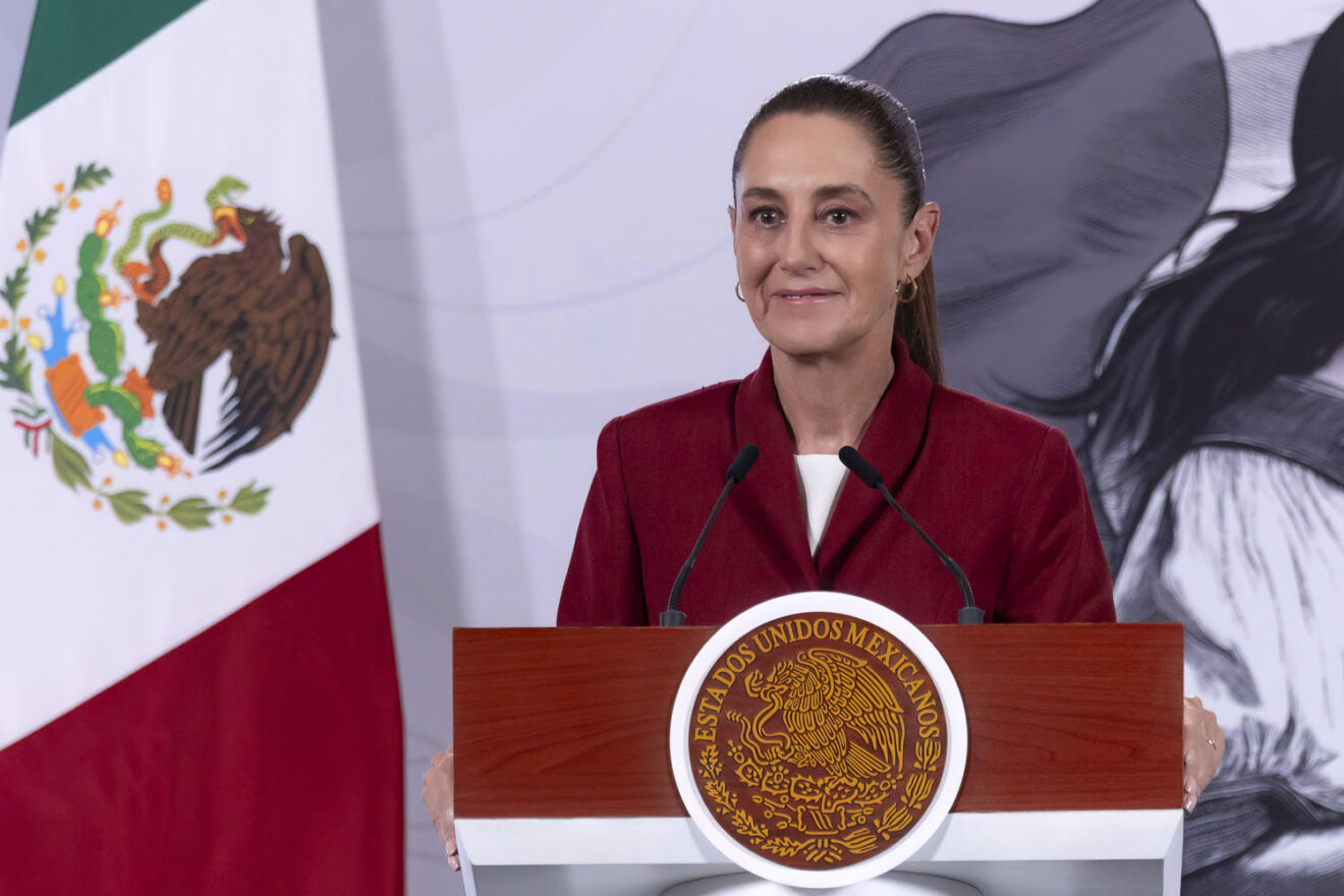 ANALIZA SHEINBAUM CON FIFA QUE HAYA PARTIDOS DE IRÁN EN MÉXICO