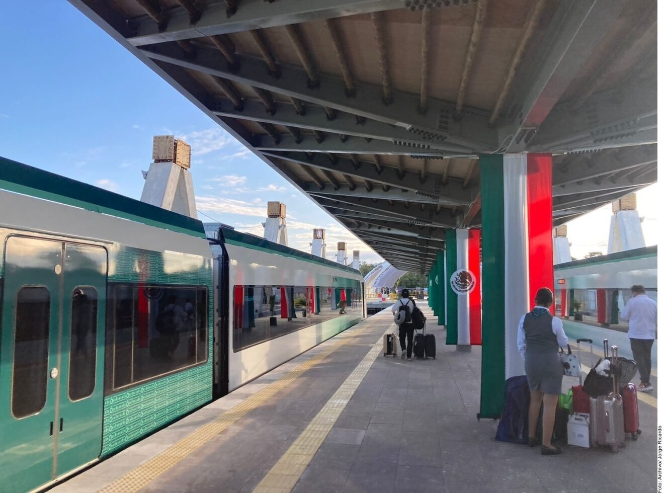 LANZA TREN MAYA PAQUETES TURÍSTICOS DE SEMANA SANTA