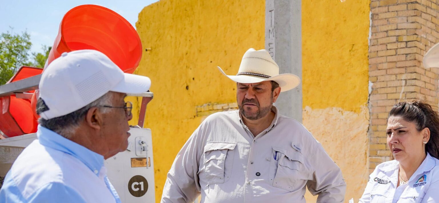 AVANZA EN RAMOS ARIZPE ILUMINACIÓN RURAL QUE FORTALECE SEGURIDAD EN EJIDOS