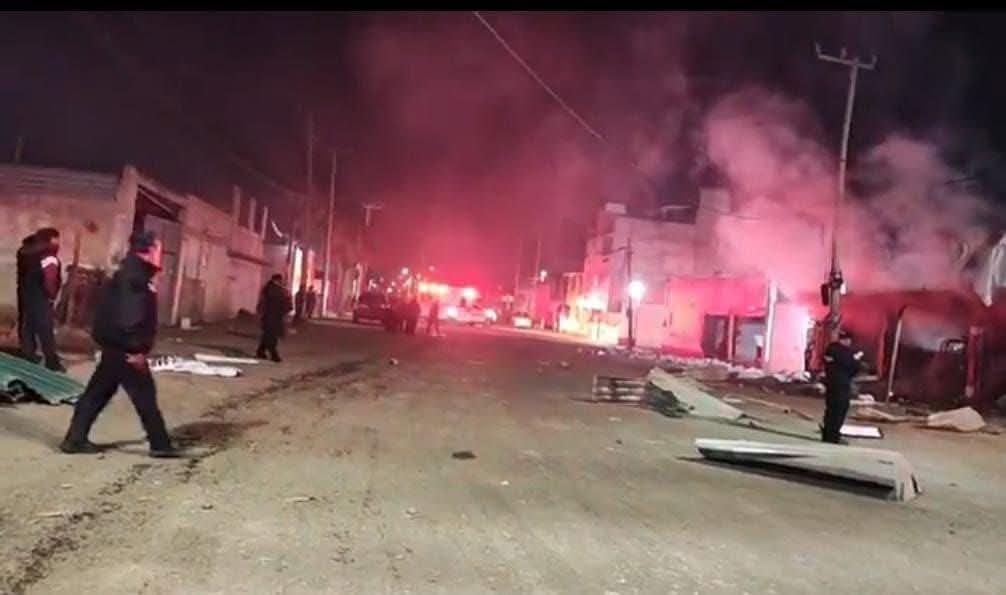 EXPLOTA GASERA EN CHALCO, EN EL ESTADO DE MÉXICO; REPORTAN DOS LESIONADOS Y CUANTIOSOS DAÑOS MATERIALES