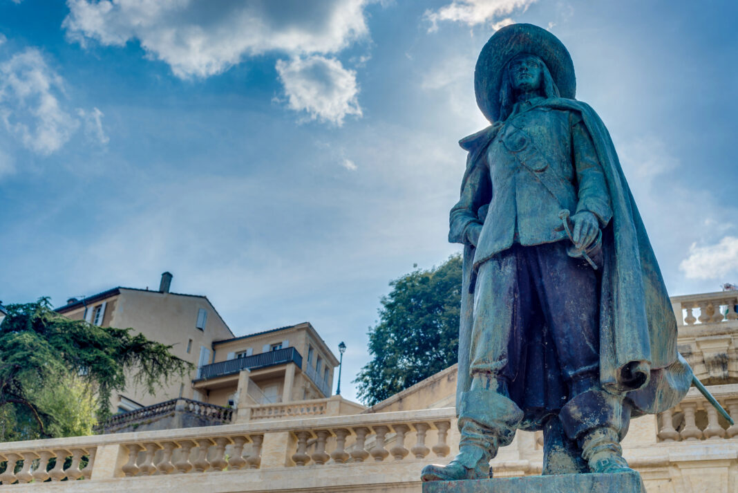 ARQUEÓLOGOS DESCUBREN LO QUE PODRÍAN SER LOS RESTOS DEL MOSQUETERO D’ARTAGNAN