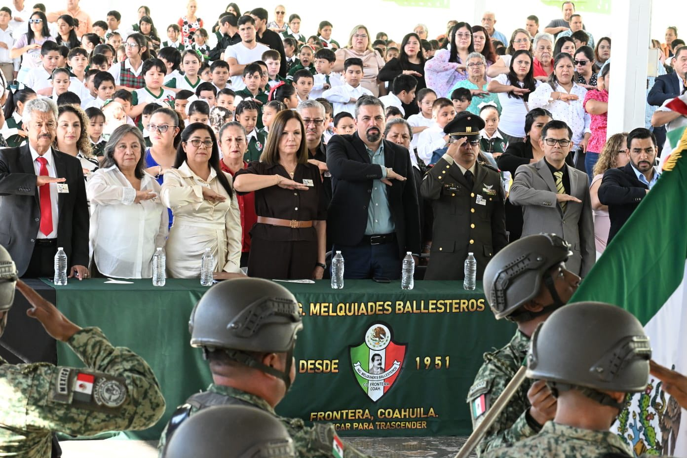 ALCALDESA DE FRONTERA, SARI PÉREZ CANTÚ, ENCABEZA CELEBRACIÓN POR EL 75 ANIVERSARIO DE LA PRIMARIA “MELQUIADES BALLESTEROS”