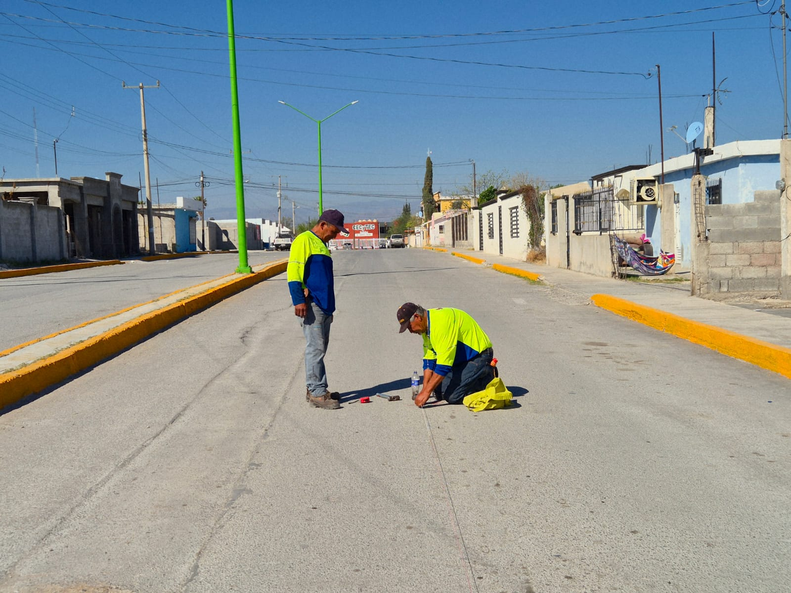 REFUERZA YESICA SIFUENTES ACCIONES PARA MEJORAR VIALIDADES EN CASTAÑOS
