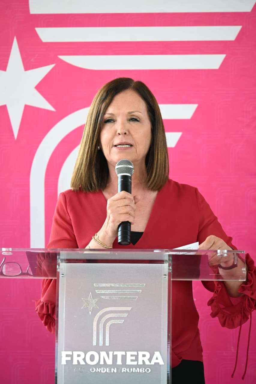 SARI PÉREZ PROMUEVE EL RESPETO A LOS ANIMALES Y AL MEDIO AMBIENTE