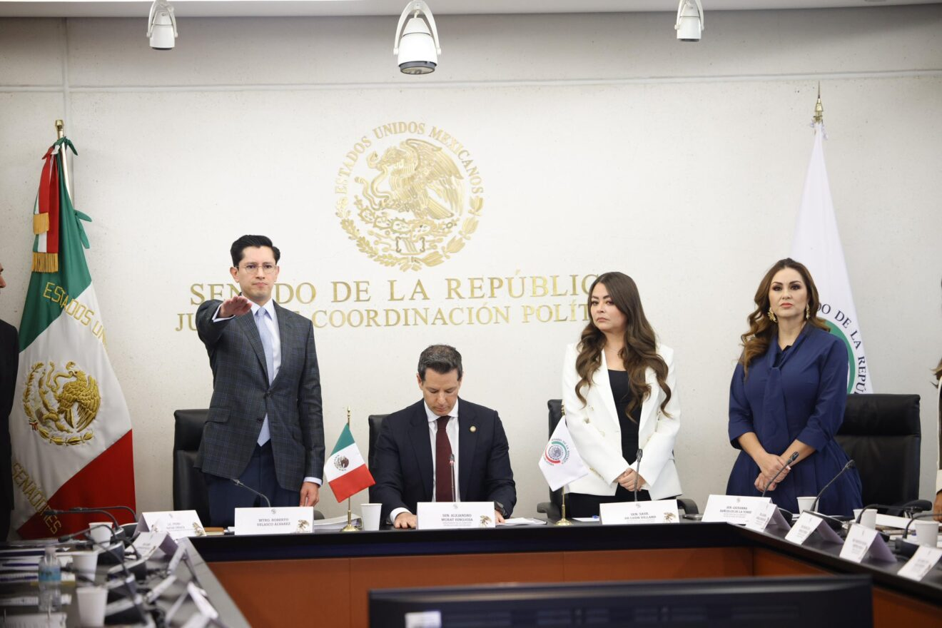 RATIFICA SENADO A ROBERTO VELASCO COMO SECRETARIO DE RELACIONES EXTERIORES