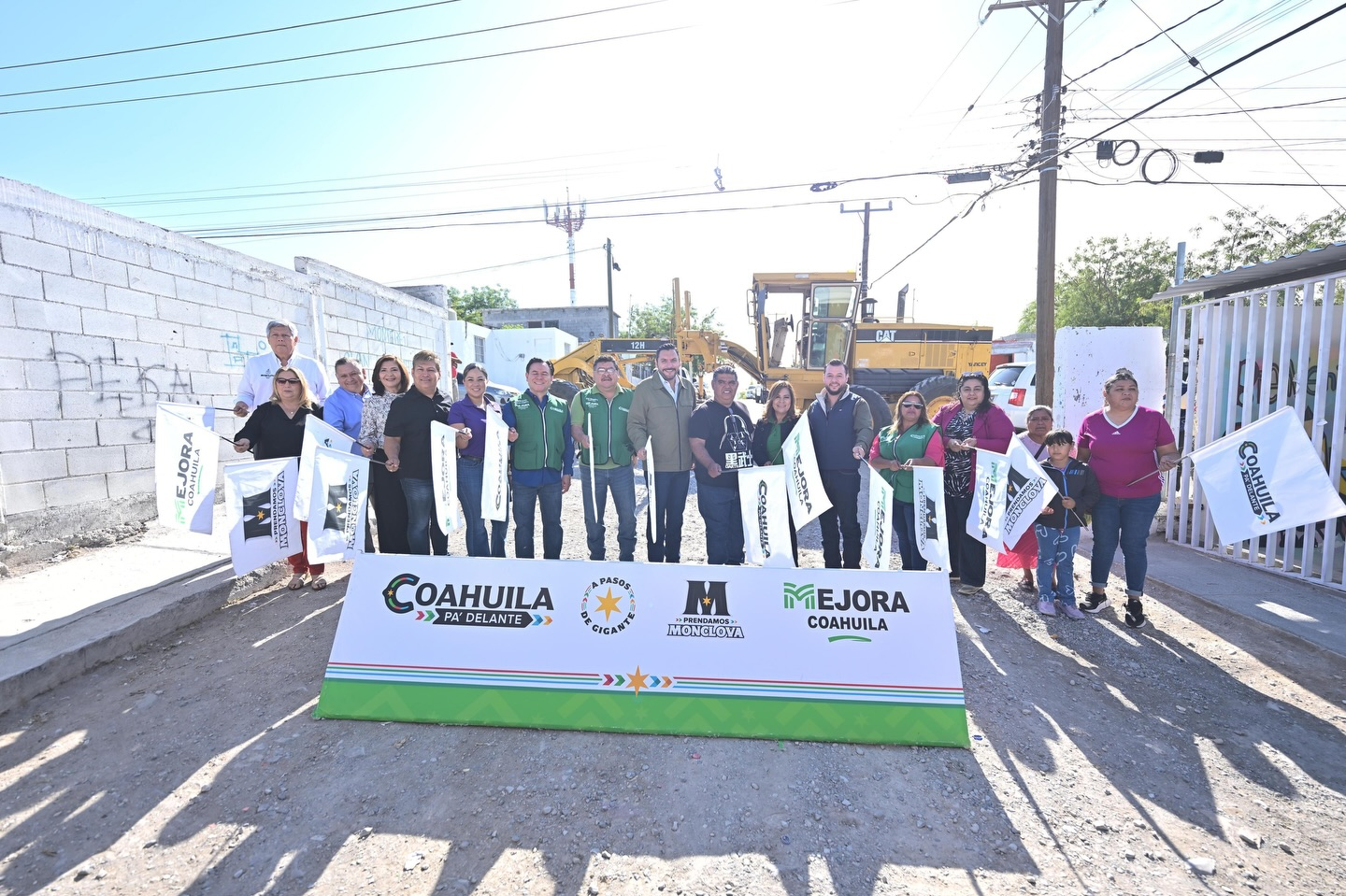 ARRANCA PAVIMENTACIÓN EN LA COLONIA SAN CARLOS CON INVERSIÓN SUPERIOR A 1.1 MDP