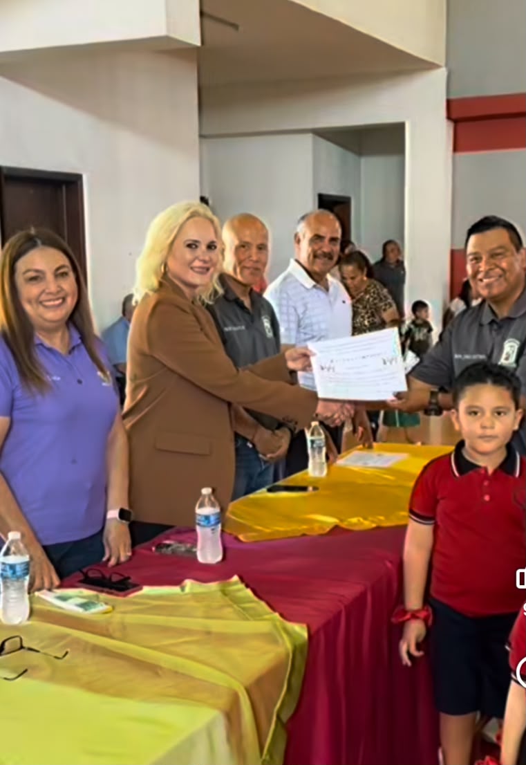 NIÑEZ DE MÚZQUIZ PARTICIPA EN EMOTIVA DEMOSTRACIÓN DE RONDAS INFANTILES