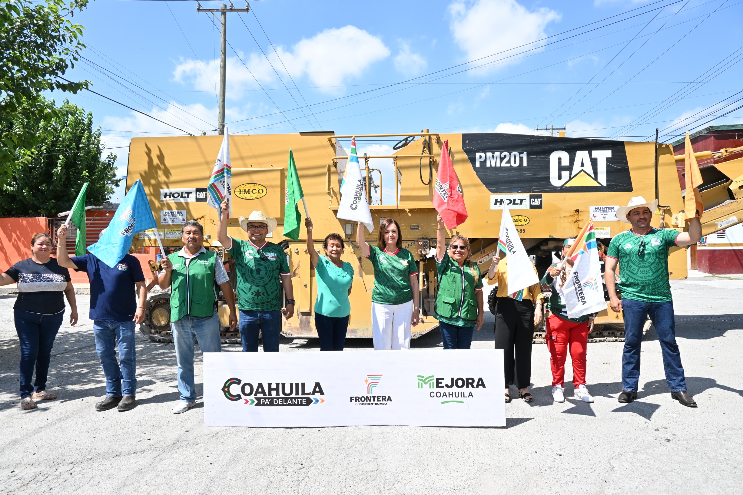 SARI PÉREZ FORTALECE MOVILIDAD CON REHABILITACIÓN VIAL EN LA GUADALUPE BORJA