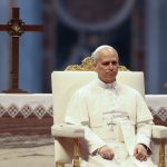 EL PAPA LEÓN XIV SE PRONUNCIA CONTRA LA EUTANASIA Y EL ABORTO