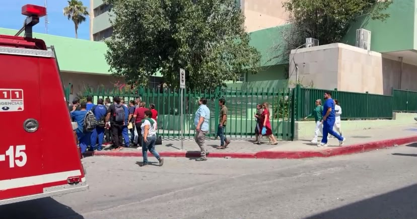 CONATO DE INCENDIO EN ELEVADORES DEL IMSS MOVILIZA A CUERPOS DE EMERGENCIA
