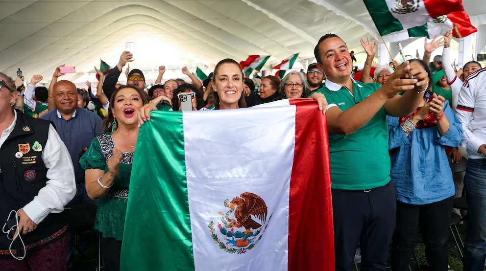 CLAUDIA SHEINBAUM FELICITA A LA SELECCIÓN TRAS LA VICTORIA 2-0 ANTE SUDÁFRICA EN EL MUNDIAL 2026