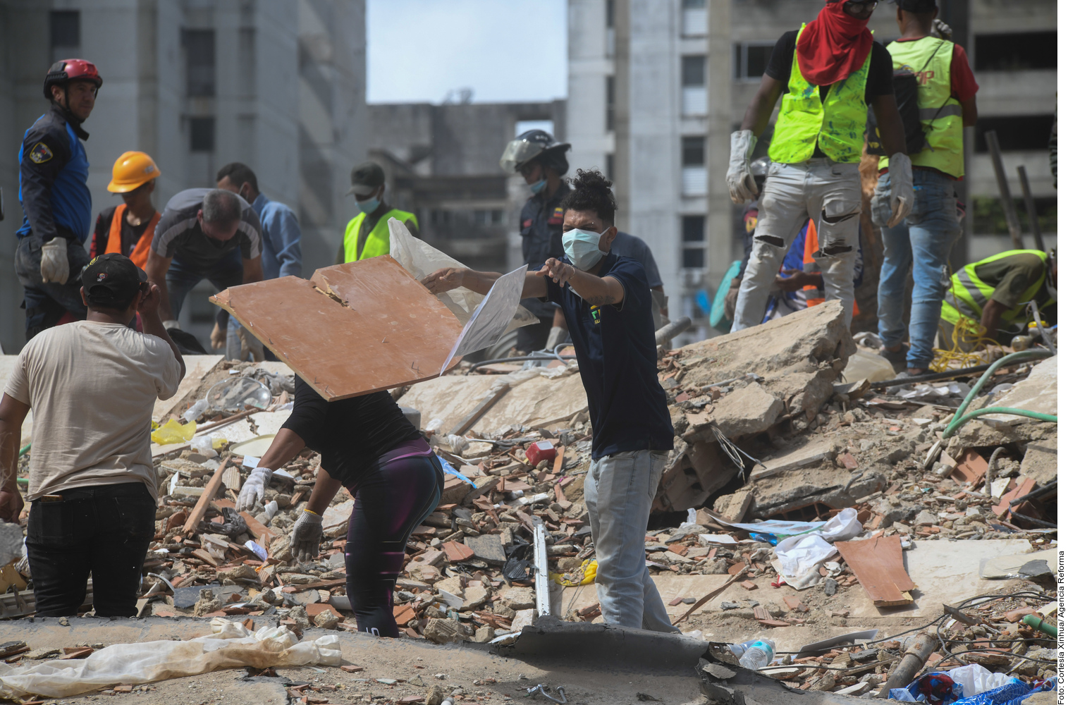 SE ELEVA A 568 MUERTOS LA CIFRA DE VÍCTIMAS MORTALES DEL DOBLE TERREMOTO DE VENEZUELA