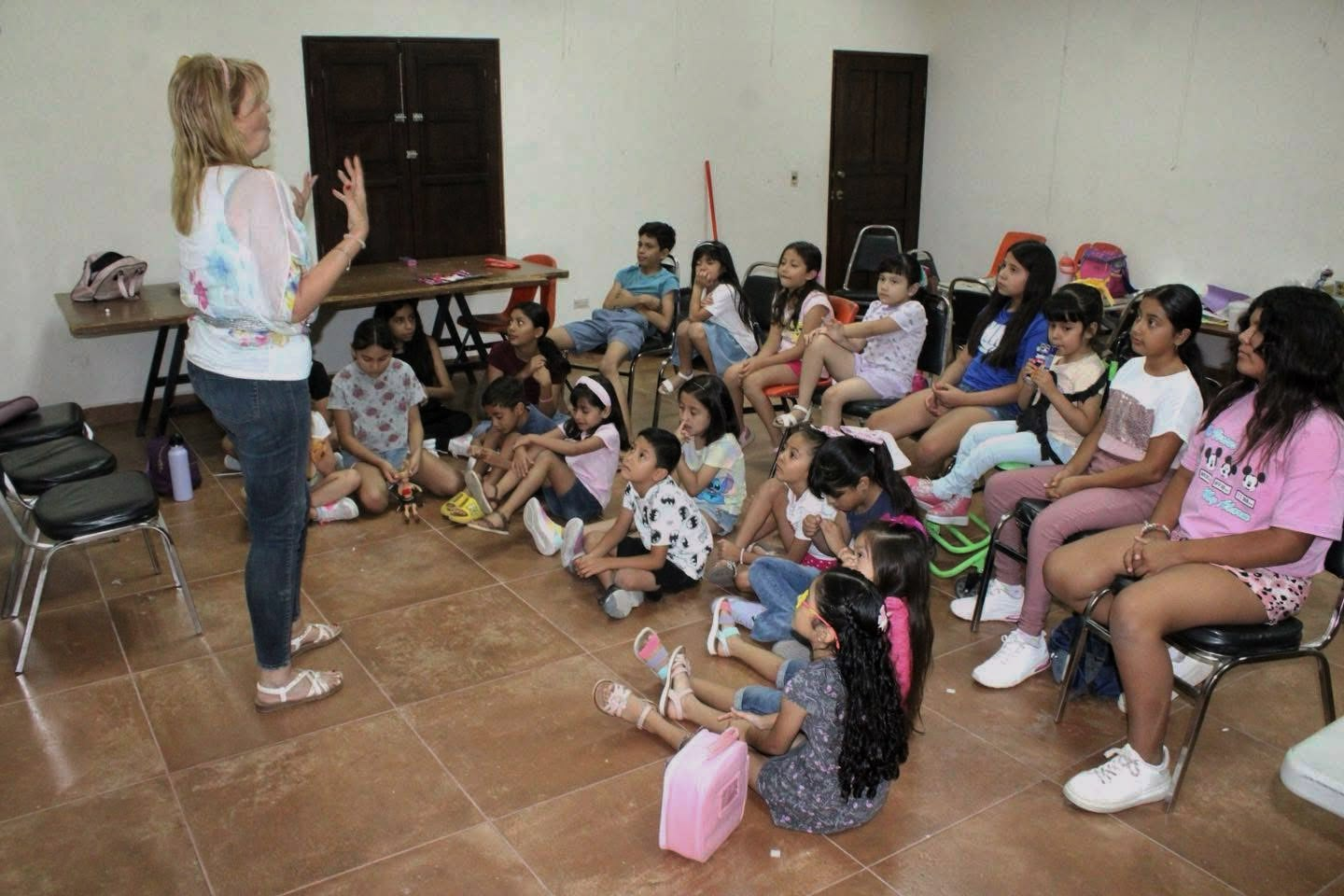 INVITA VÍCTOR LEIJA AL CURSO DE VERANO PARA NIÑAS Y NIÑOS