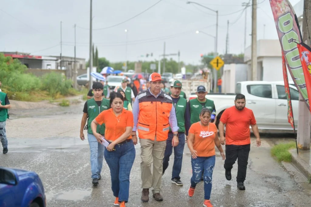 MUNICIPIO Y EQUIPO MEJORA RECORREN ZONAS AFECTADAS POR LLUVIAS EN ACUÑA