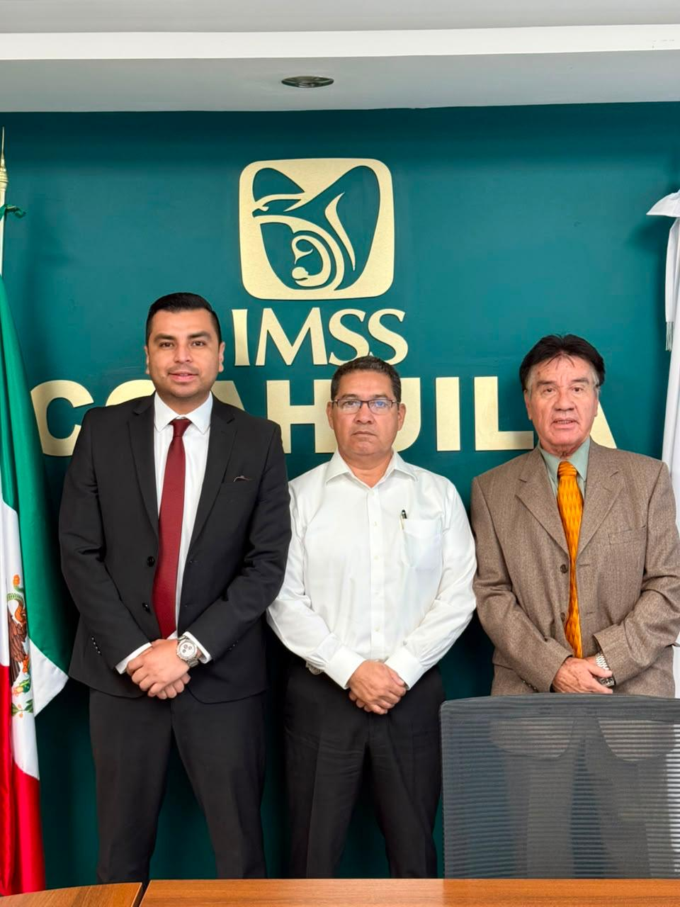 RINDEN PROTESTA NUEVOS INTEGRANTES DEL CONSEJO CONSULTIVO DEL IMSS EN COAHUILA