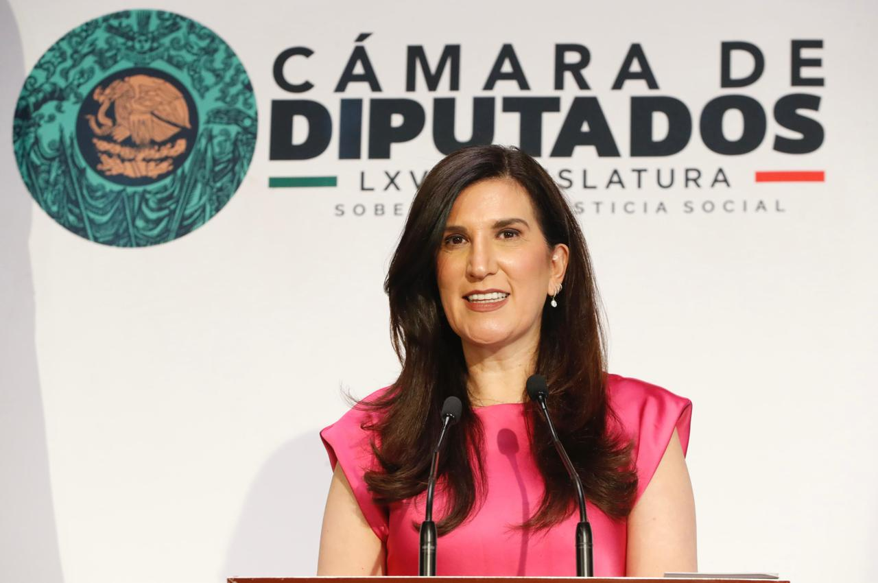 PROPONDRÁ KENIA LÓPEZ RABADÁN RECONOCIMIENTO DEL CONGRESO MEXICANO AL CICLISTA ISAAC DEL TORO