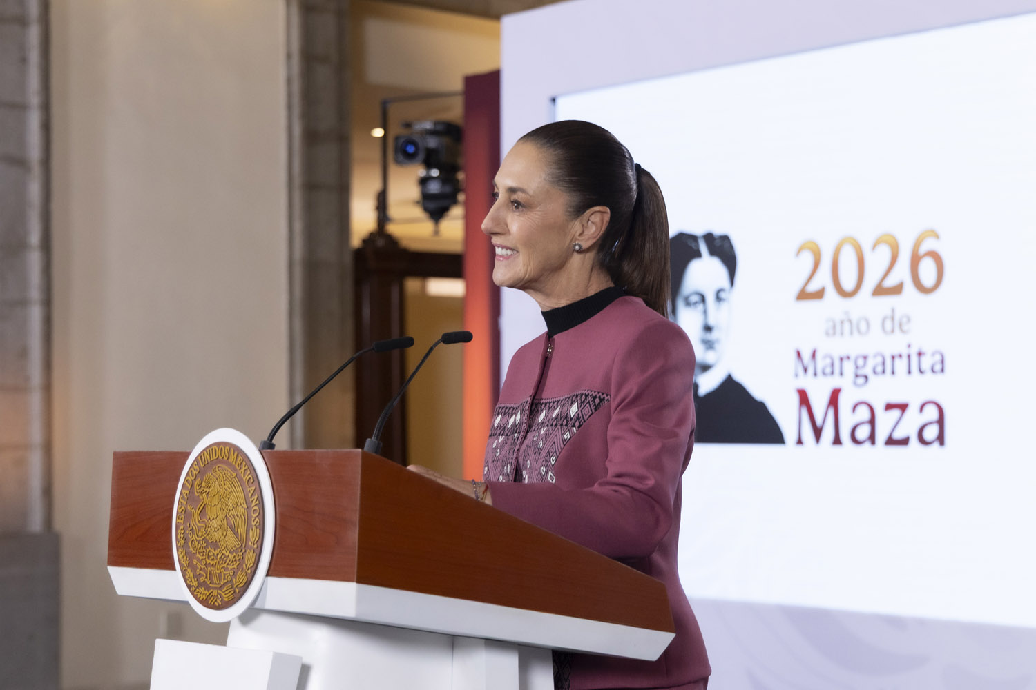 ADMITE SHEINBAUM ABUSOS EN ESCUELAS MILITARIZADAS