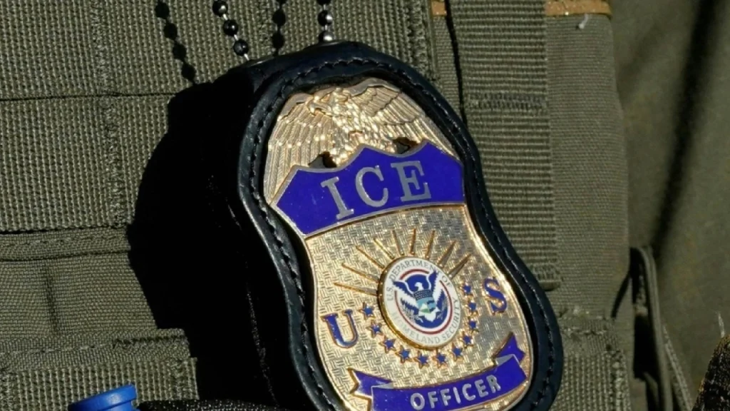 DEMANDAN INVESTIGACIÓN INDEPENDIENTE POR MUERTE DE MEXICANO EN TIROTEO DEL ICE EN HOUSTON
