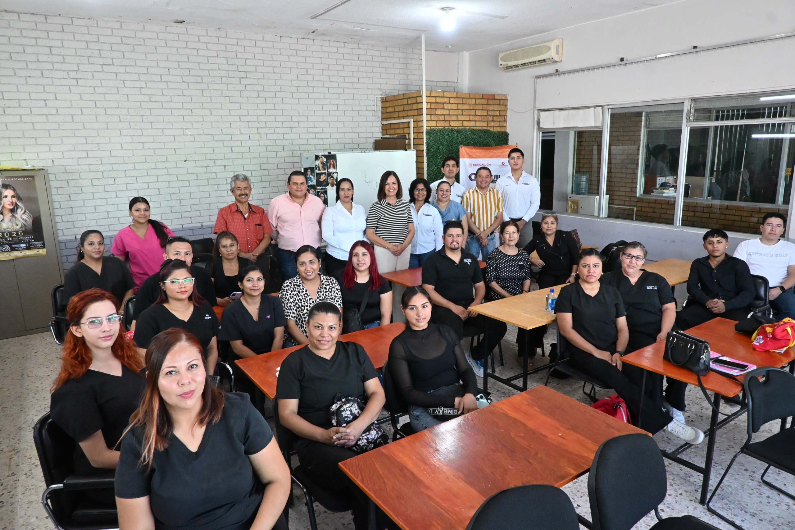 GESTIONA SARI PÉREZ CURSOS PARA AL EMPRENDIMIENTO FRONTERENSE