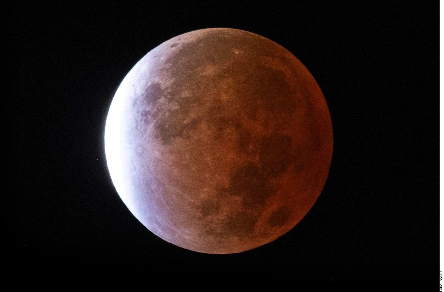 LA LUNA LLENA SE VA A ‘SONROJAR’ ESTE JUEVES