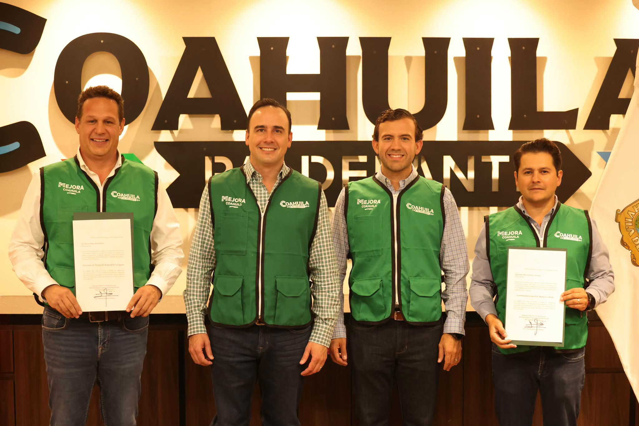 FORTALECE MANOLO JIMÉNEZ SU EQUIPO CON NUEVOS NOMBRAMIENTOS EN DESARROLLO REGIONAL Y MEJORA COAHUILA