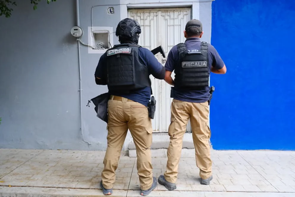LA FINCA DEL HORROR DEL CJNG EN TECALITLÁN: RESCATAN A OCHO HOMBRES DE UN POSIBLE HOSPITAL CLANDESTINO EN JALISCO