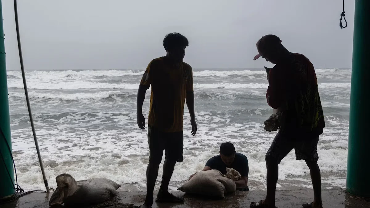 HURACÁN ‘ODALYS’ SE INTENSIFICA A CATEGORÍA 4 EN EL PACÍFICO: ¿SU TRAYECTORIA AFECTARÁ A MÉXICO?