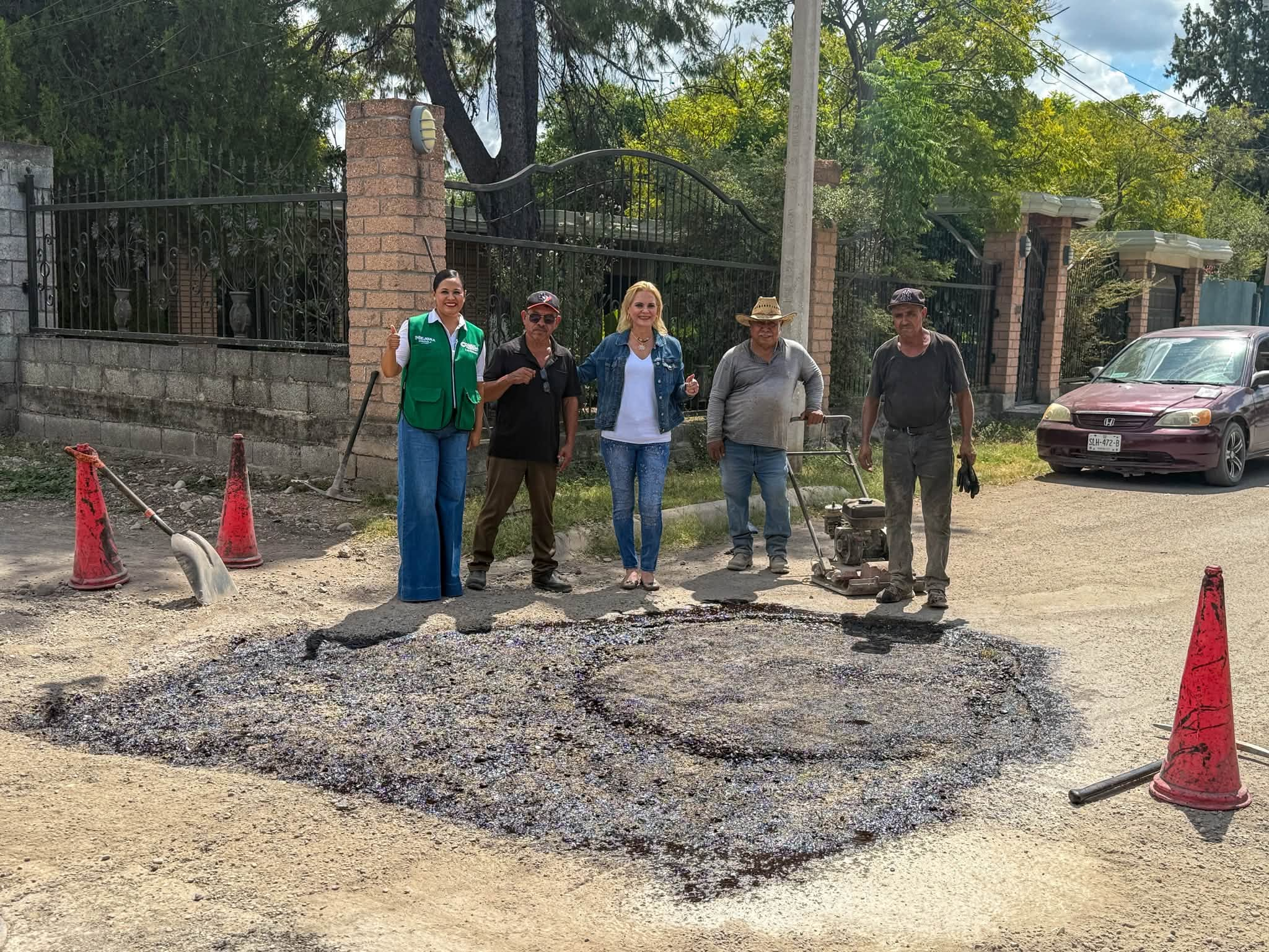 REFUERZAN CAMPAÑA DE BACHEO EN MÚZQUIZ, PALAÚ Y BARROTERÁN
