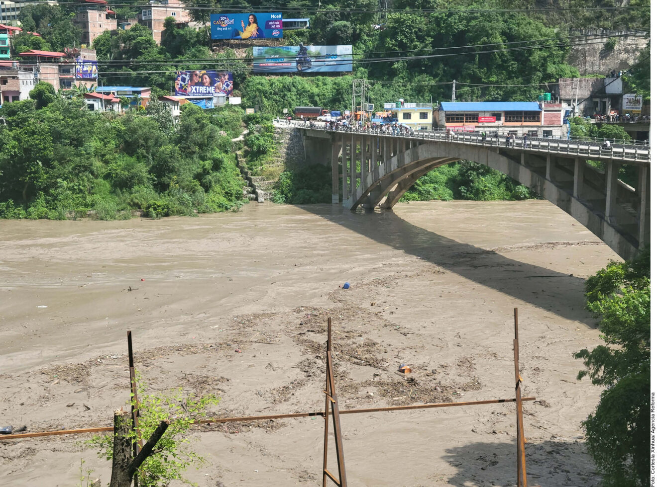 NEPAL ELEVA A MIL 259 LOS MUERTOS Y A MÁS DE 5 MIL LOS DESAPARECIDOS POR INUNDACIÓN REPENTINA