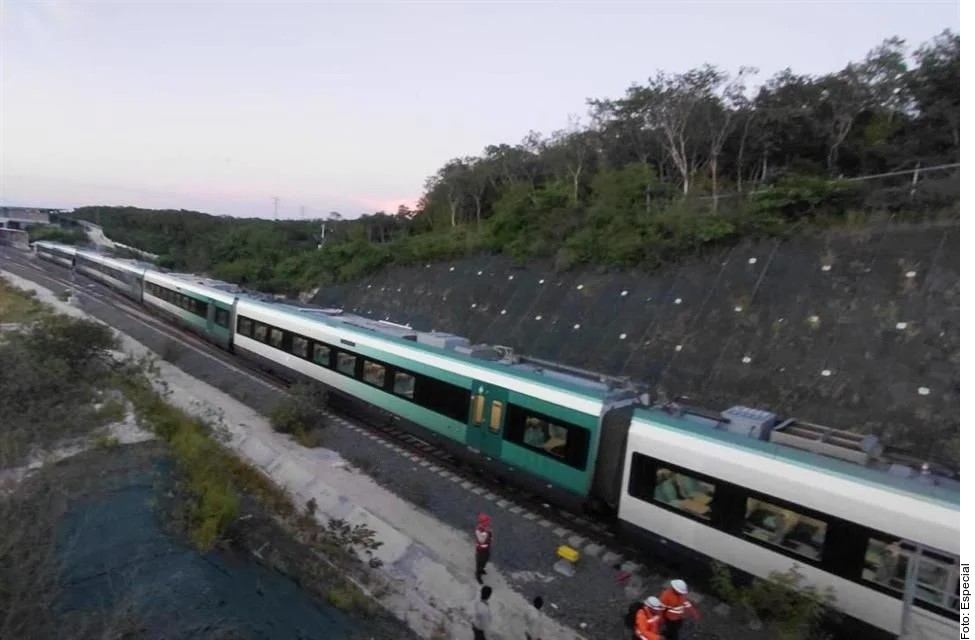 ATRIBUYE SHEINBAUM A ERROR HUMANO INCIDENTE DEL TREN MAYA