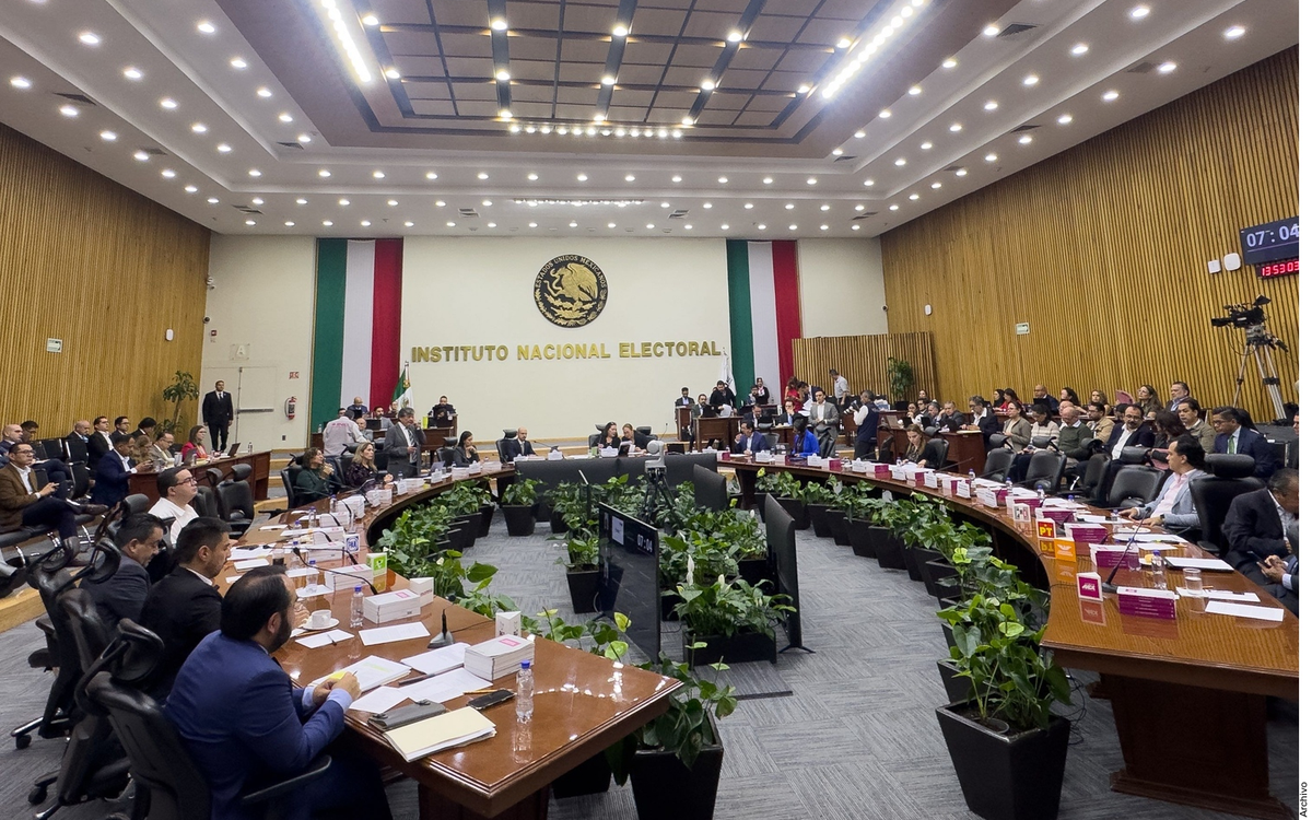 INSTALA INE COMISIÓN DE REVISIÓN ANTINARCO