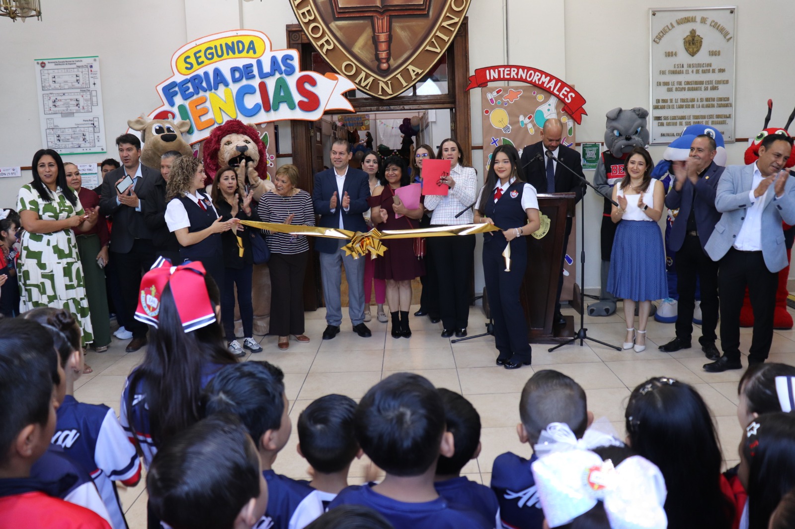 REÚNE COAHUILA A FUTUROS DOCENTES EN LA 2.ª FERIA DE CIENCIAS INTERNORMALES