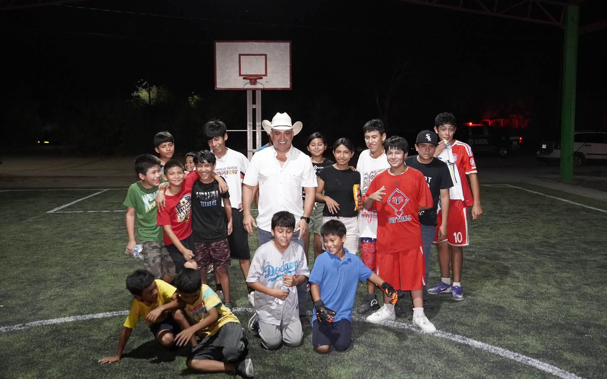 CHANO DÍAZ DESTACA MEJORAS EN CANCHA DE LA COLONIA CHAPULTEPEC