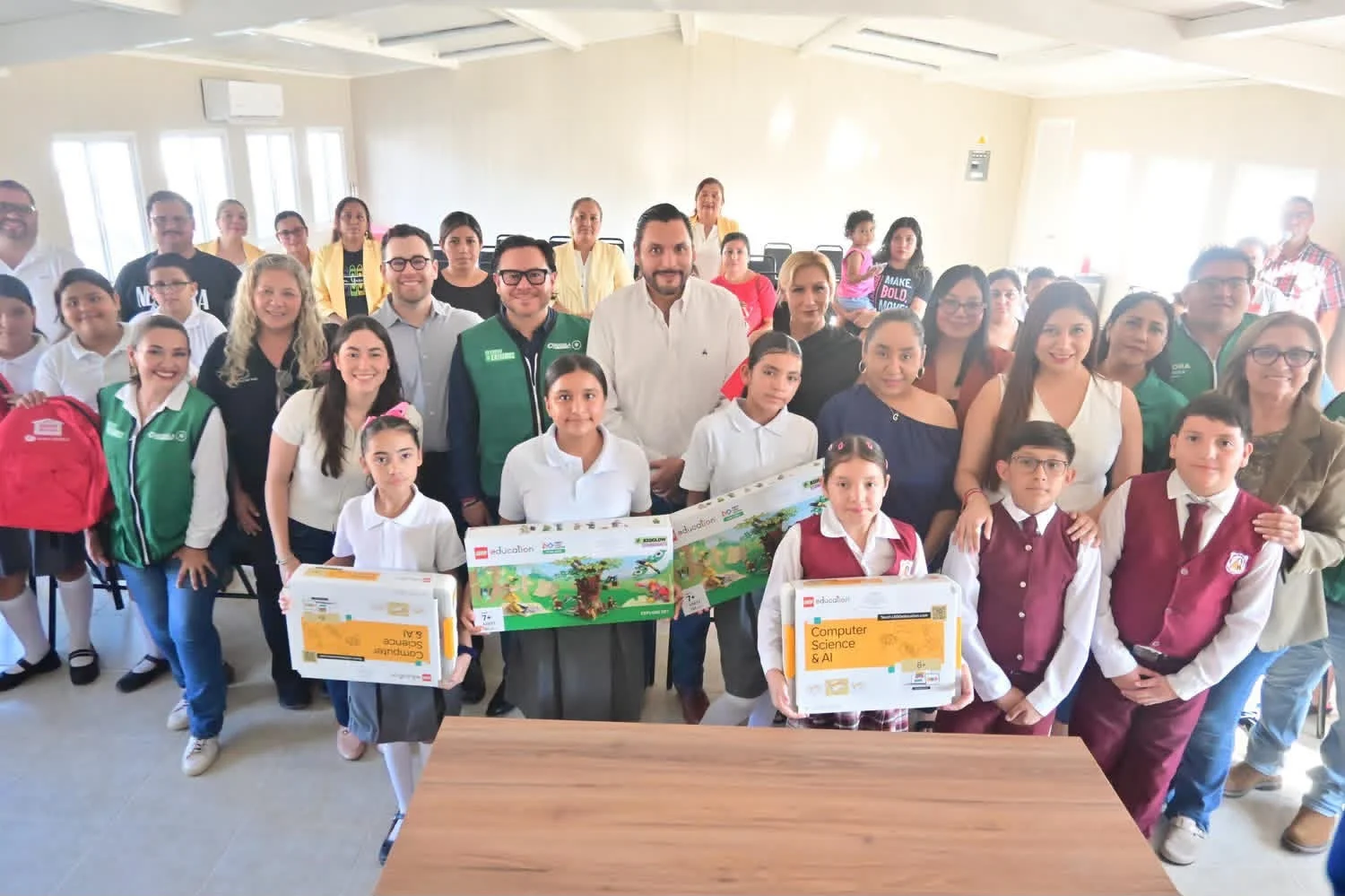 CARLOS VILLARREAL Y DISTRIBUIDORES NISSAN IMPULSAN EL APRENDIZAJE INFANTIL
