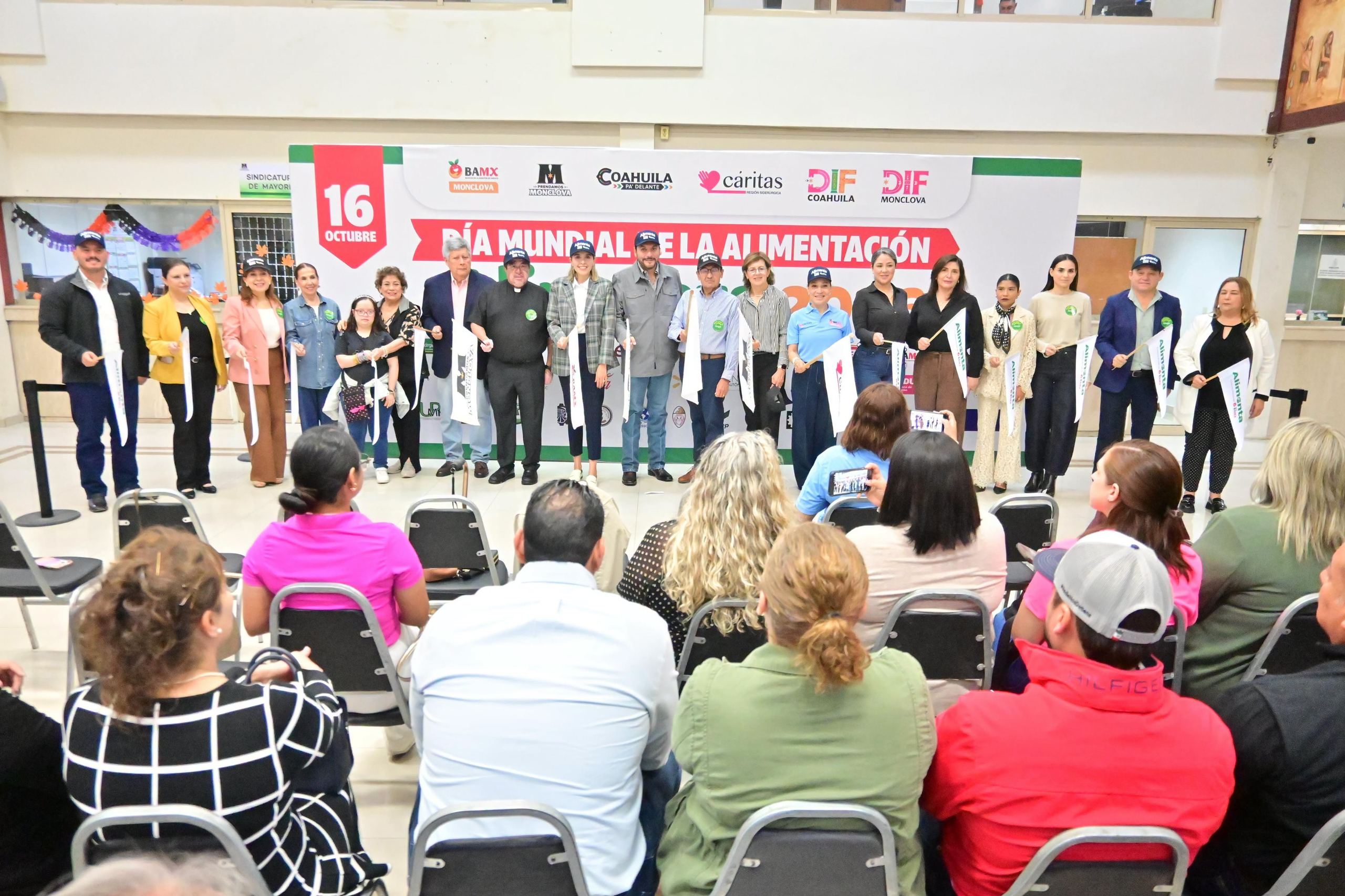 CARLOS VILLARREAL ARRANCA COLECTA ALIMENTA JUNTO A CÁRITAS REGIÓN SIDERÚRGICA