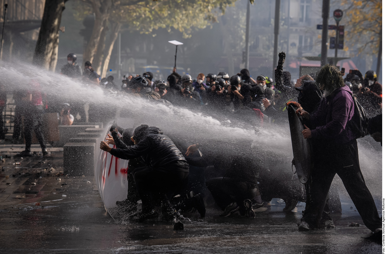 PROTESTAS EN EUROPA: LA ONU DENUNCIA LA VIOLENCIA Y ADVIERTE CONTRA LA REPRESIÓN