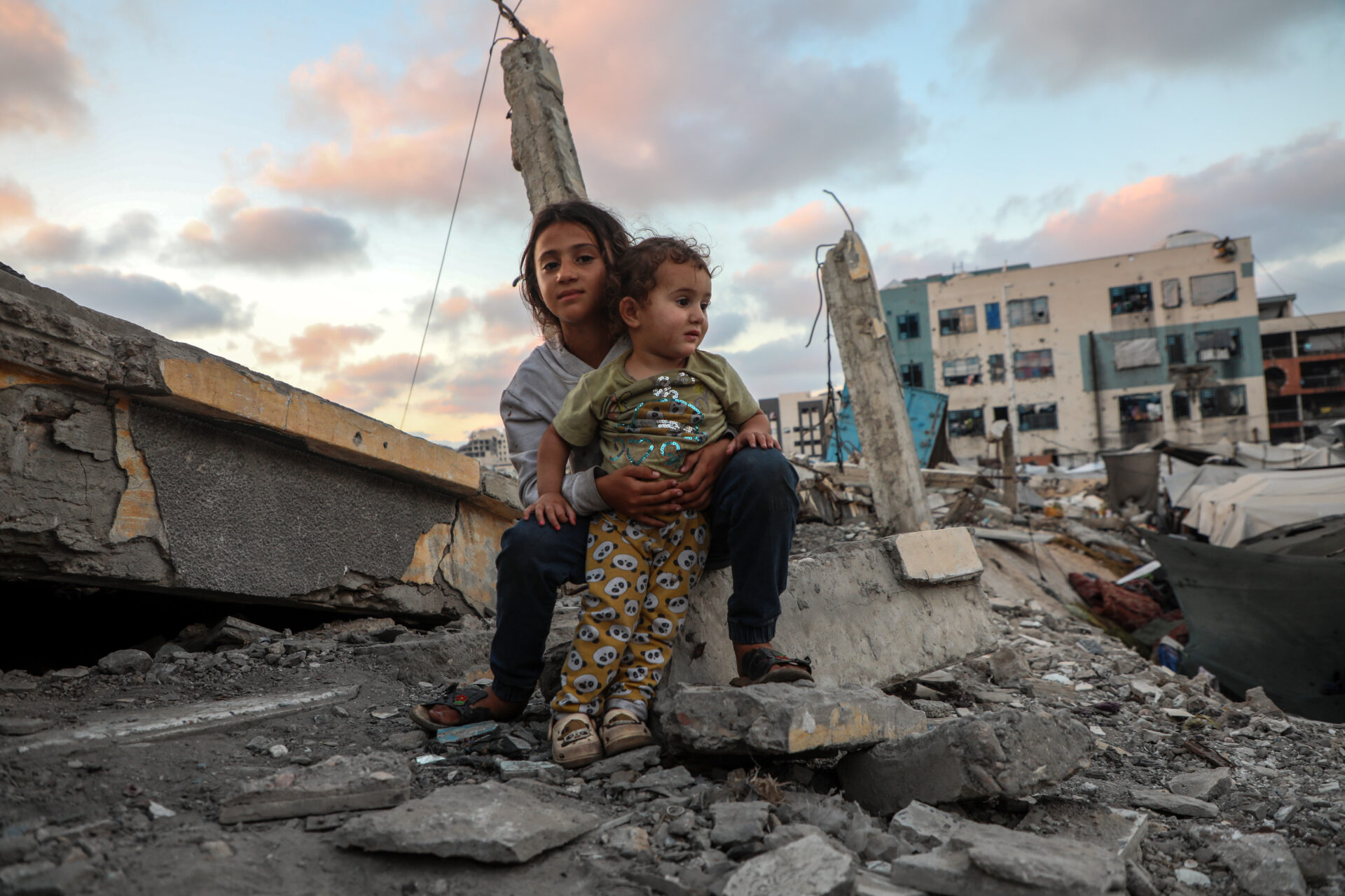 VIOLENCIA CONTRA NIÑOS EN ZONAS DE CONFLICTO ALCANZA SU MÁXIMO HISTÓRICO, ALERTA LA ONU