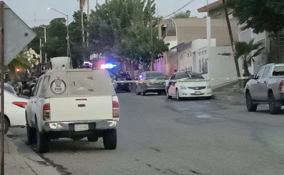 ATACAN A BALAZ*S TRES VIVIENDAS EN CULIACÁN Y MAZATLÁN; DOS MUJERES RESULTARON LESIONADAS
