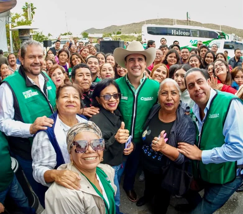 VECINOS DE RAMOS DESTACAN TRABAJO DE MANOLO Y TOMÁS