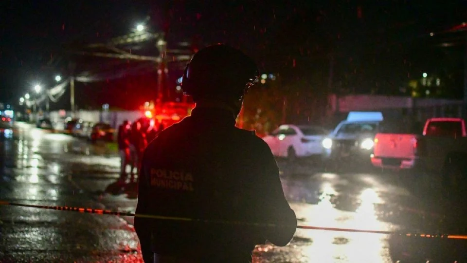 MUER* NIÑO DE 14 AÑOS EN VERACRUZ POR FALTA DE INSUMOS Y MEDICAMENTOS EN EL IMSS, ACUSAN FAMILIARES