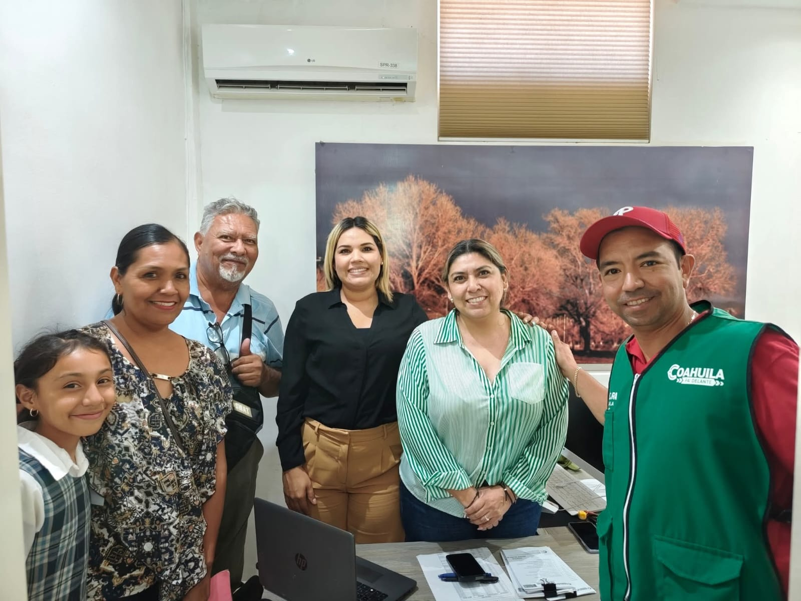 ACERCAN MÓDULO DE ESCRITURACIÓN A FAMILIAS DE CASTAÑOS